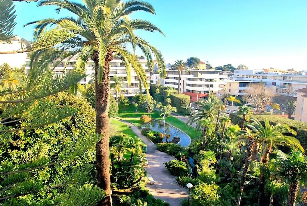 Croisette Immo Moderne 2 Chambres 2Sdb Proche Rue D'Antibes Cannes 0*,  France